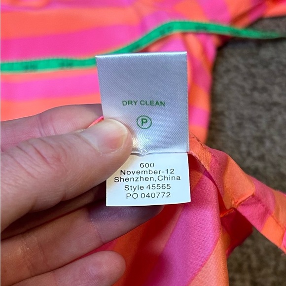 Lilly Pulitzer Pink and Orange Long Sleeve Relaxed Blouse with Mandarin Collar - Picture 7 of 7